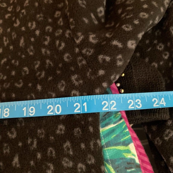 Bebe Sport Pullover Jacket Womens Sz M Black Gray Leopard Fleece 1/4 Zip LOGO - Picture 6 of 8